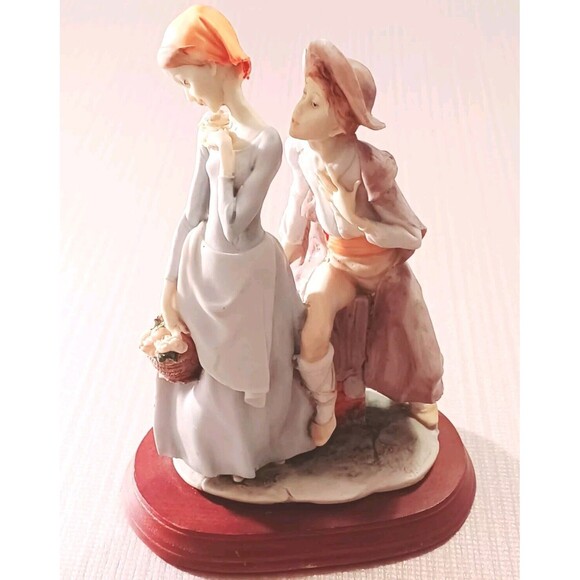 Giuseppe Armani figurines collectibles rare 10" Courting The Maiden